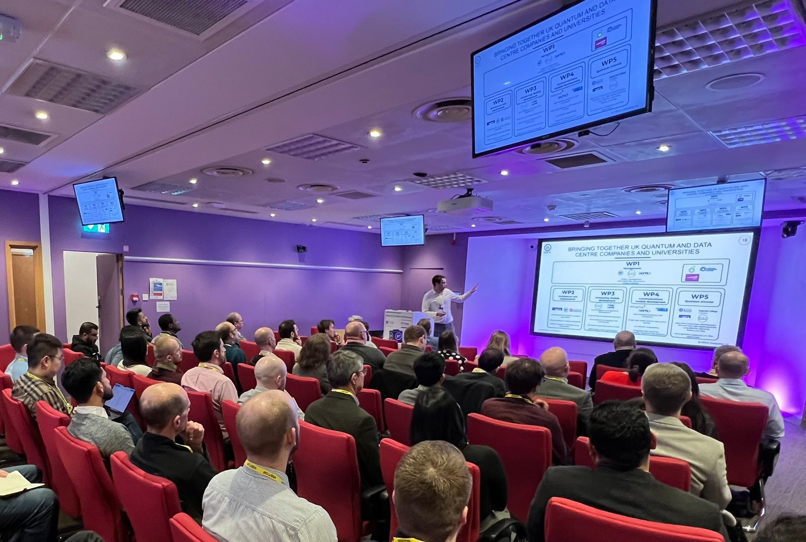 Speaker presenting at a Quantum Data Centre of the Future event